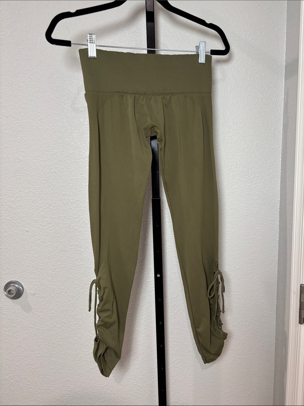 FP Movement by Free People Olive Green Drawstring Leggings M/L